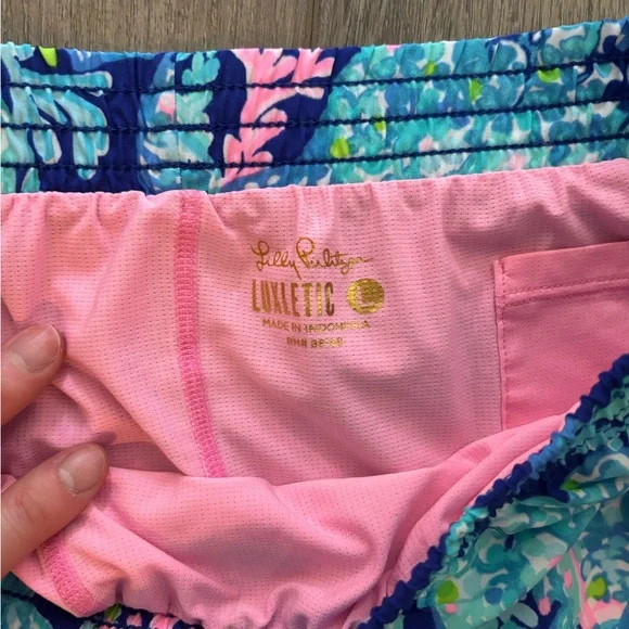 Lilly Pulitzer Luxletic Shorts - Picture 2 of 3